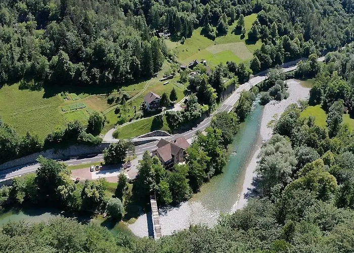 Okrepcevalnica Kurn'k 3*