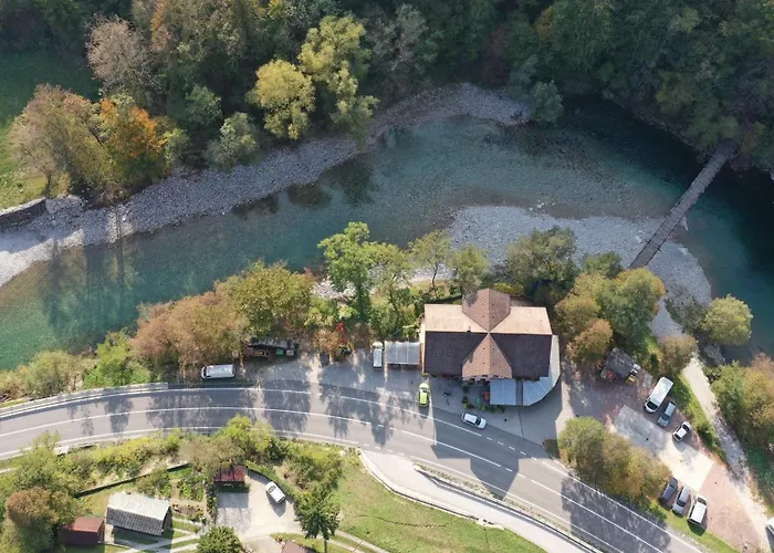 Bed & Breakfast Okrepcevalnica Kurn'k 3*